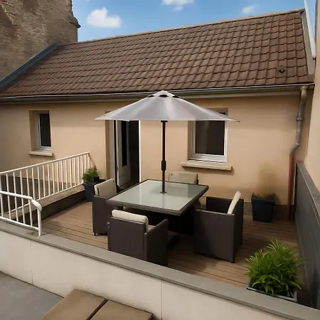 Lumineux, Terrasse, Proche Cathedrale